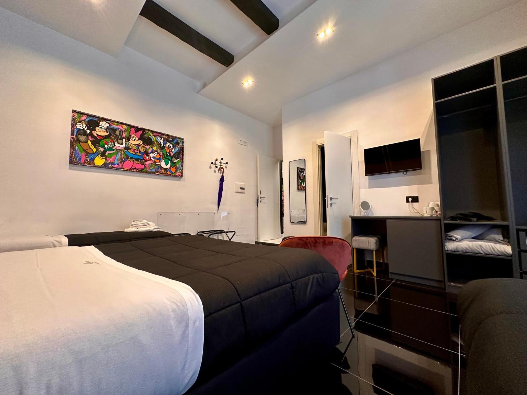 Elegance Rooms Spaccanapoli Bagian luar foto