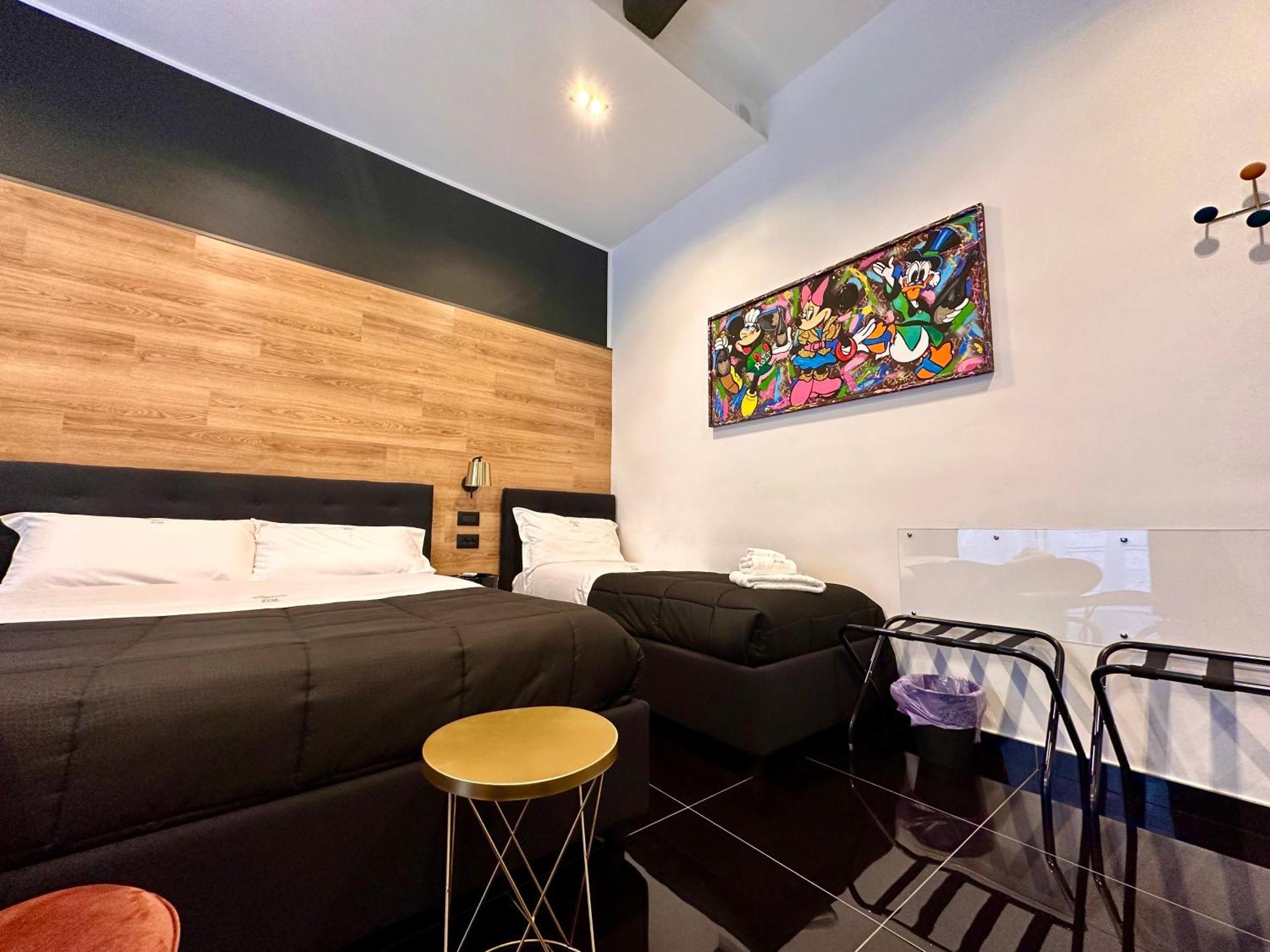 Elegance Rooms Spaccanapoli Bagian luar foto
